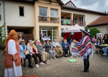 XI. Zahradní slavnost Domu pokojného stáří sv. Ludmily se opět vydařila